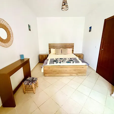 Appartement Centre Oued Laou Avec Piscine Ete Exterior photo