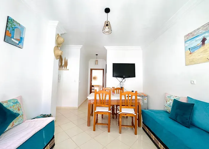 Appartement Centre Oued Laou Avec Piscine Ete